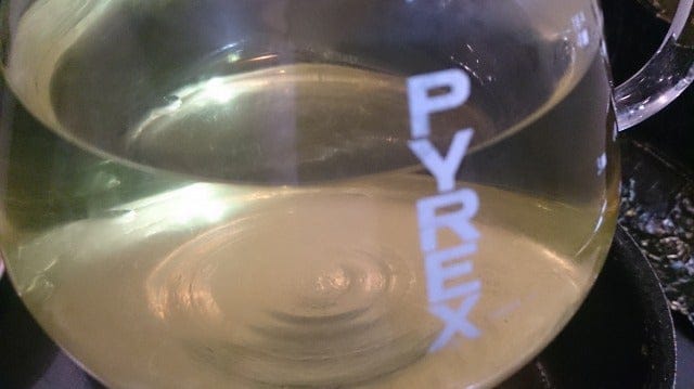 ペーパードリップしたトマト出汁