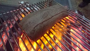 コストコの牛タン塊肉で作る低温調理＆炭火焼きロースト