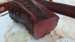 コストコの牛タン塊肉で作る低温調理＆炭火焼きロースト