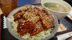 里のうどんの豚丼