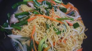 焼きラーメン制作