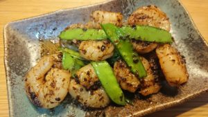 海老と絹さやの豆鼓炒め