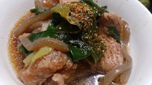 野郎飯流・牛すじ煮込み九条ネギ加え