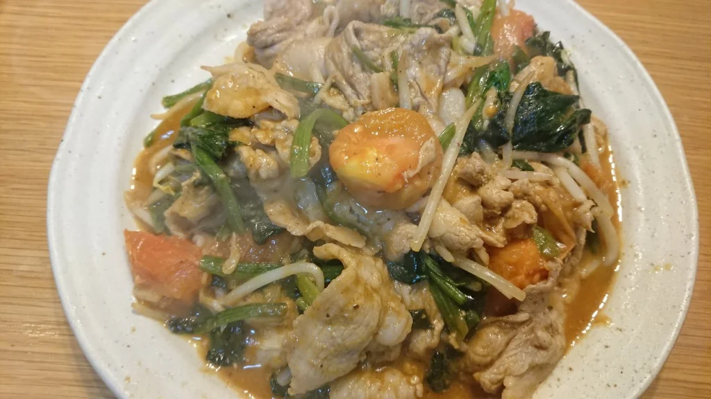 豚と野菜のトマトクミン塩炒め