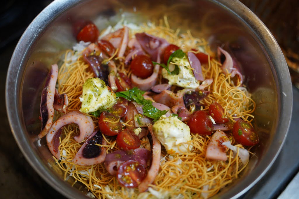 ボウルのまま作って食べる意識の低い無限キャベツ