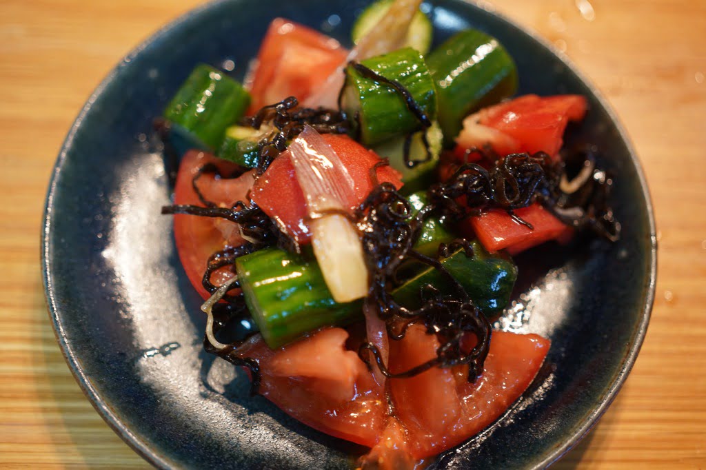 トマトときゅうりの塩昆布ごま油