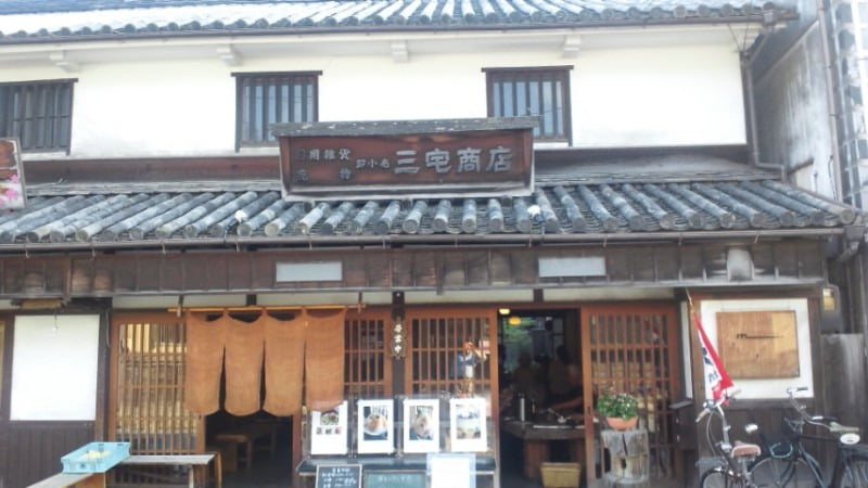 倉敷・三宅商店・桃のかき氷