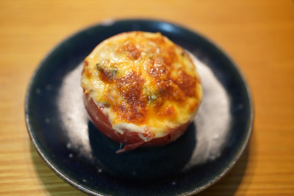 トマトとひき肉のグラタン