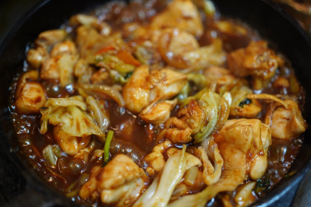 味付けは味噌だれだけ！鶏もも肉と野菜の味噌焼き