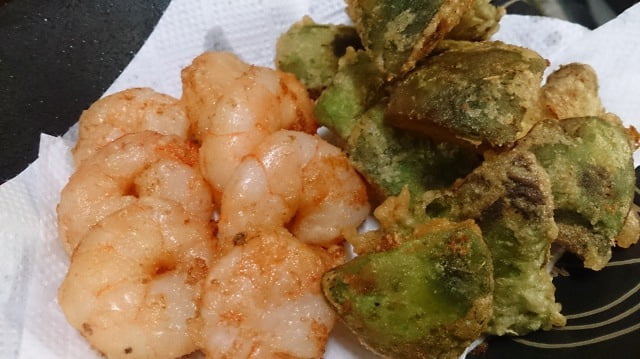 野郎飯流・えびとアボカドのフリット