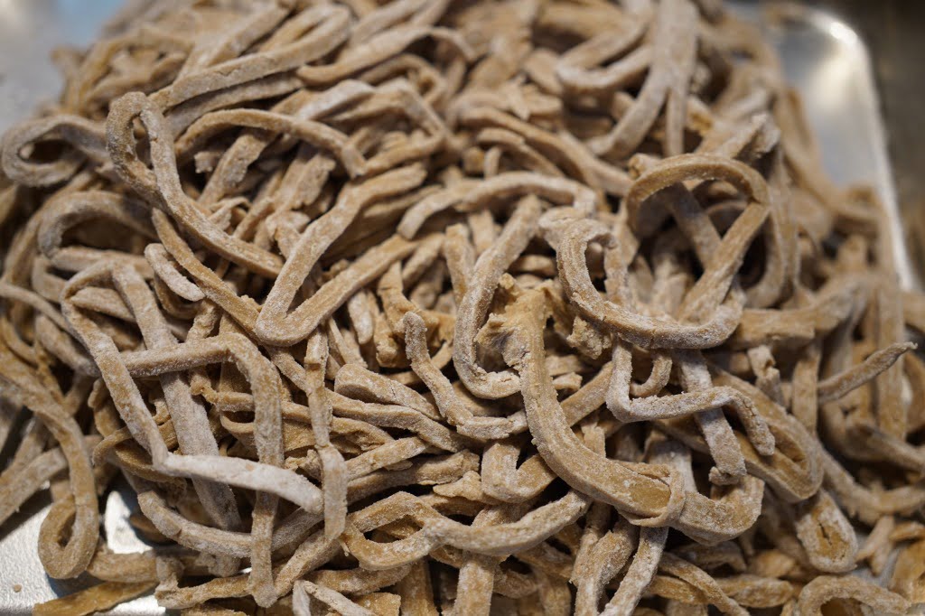 全粒粉手打ち二郎系麺