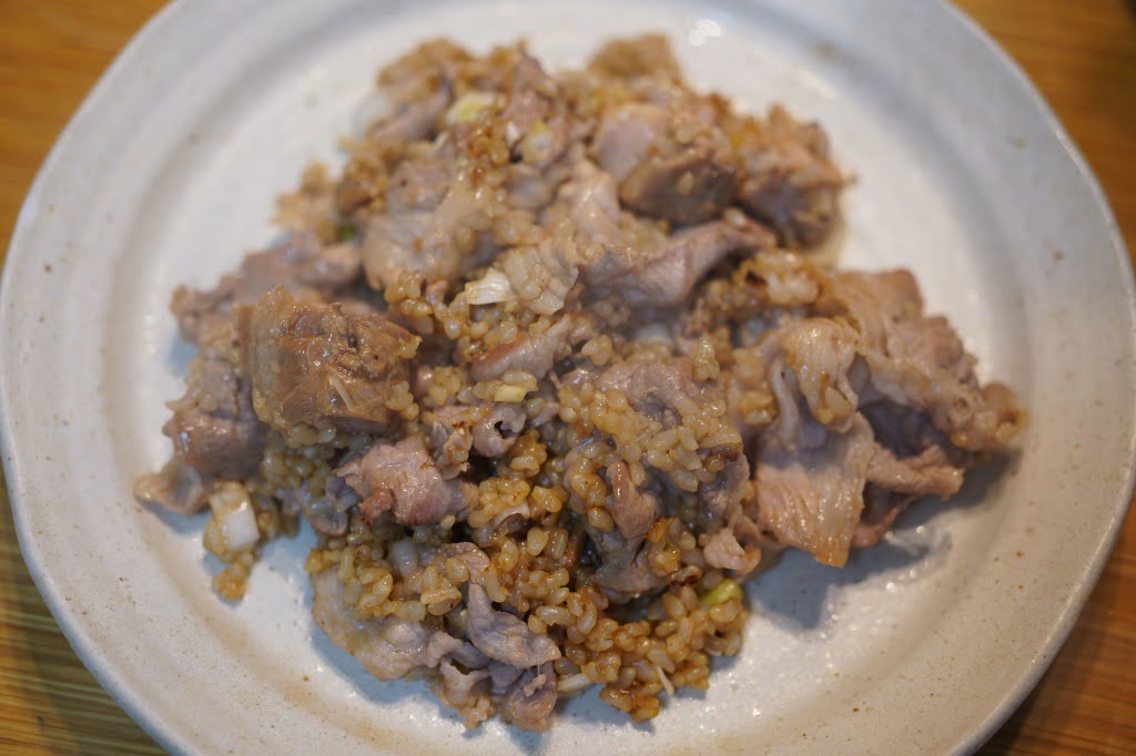 肉とチャーシューの玄米チャーハン