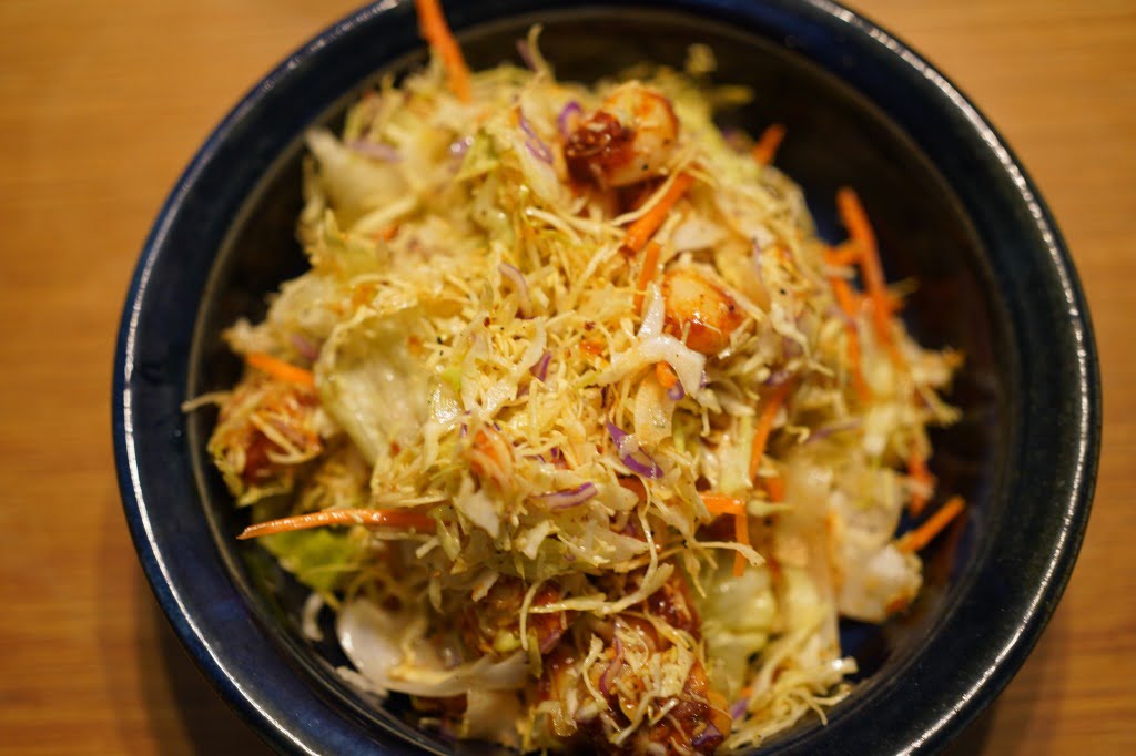 コンビニ食材で作るかつおニンニクほりにしサラダ