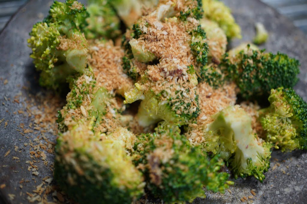 え？生で食えるの！？生ブロッコリーサラダ