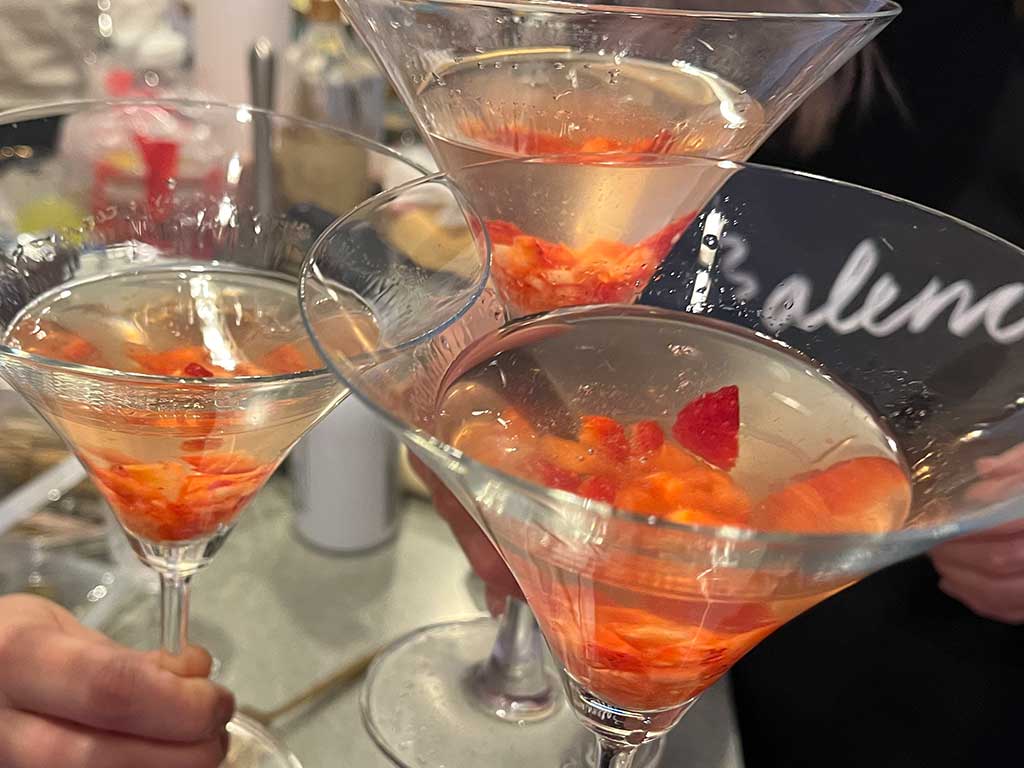 いちごのホワイトレディ