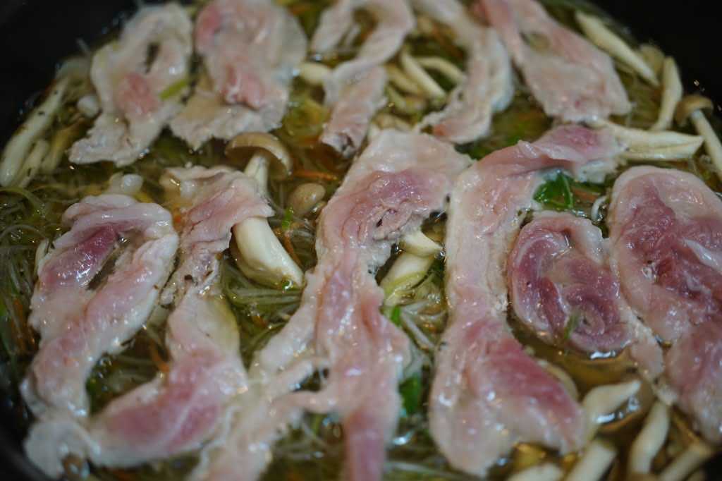 豚肉と大量の薬味を食べる為のハーブ白だし温サラダ