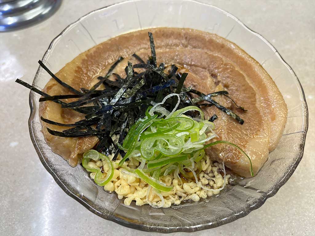 飯田橋・豊しま、冷し厚肉そば