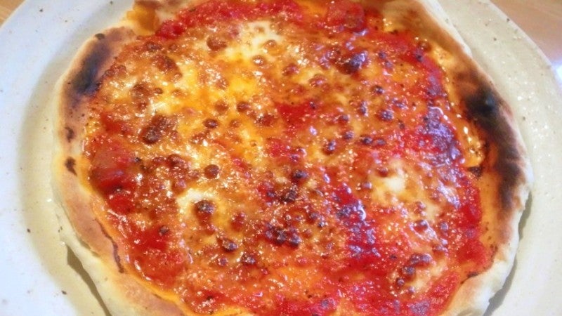 ガスコンロの魚焼きグリルを使って、家庭でナポリ風のピッツァを焼く！その１【マリナーラ】