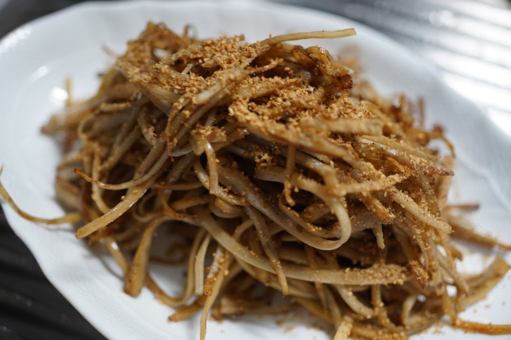 細切りこぼうのきんぴら