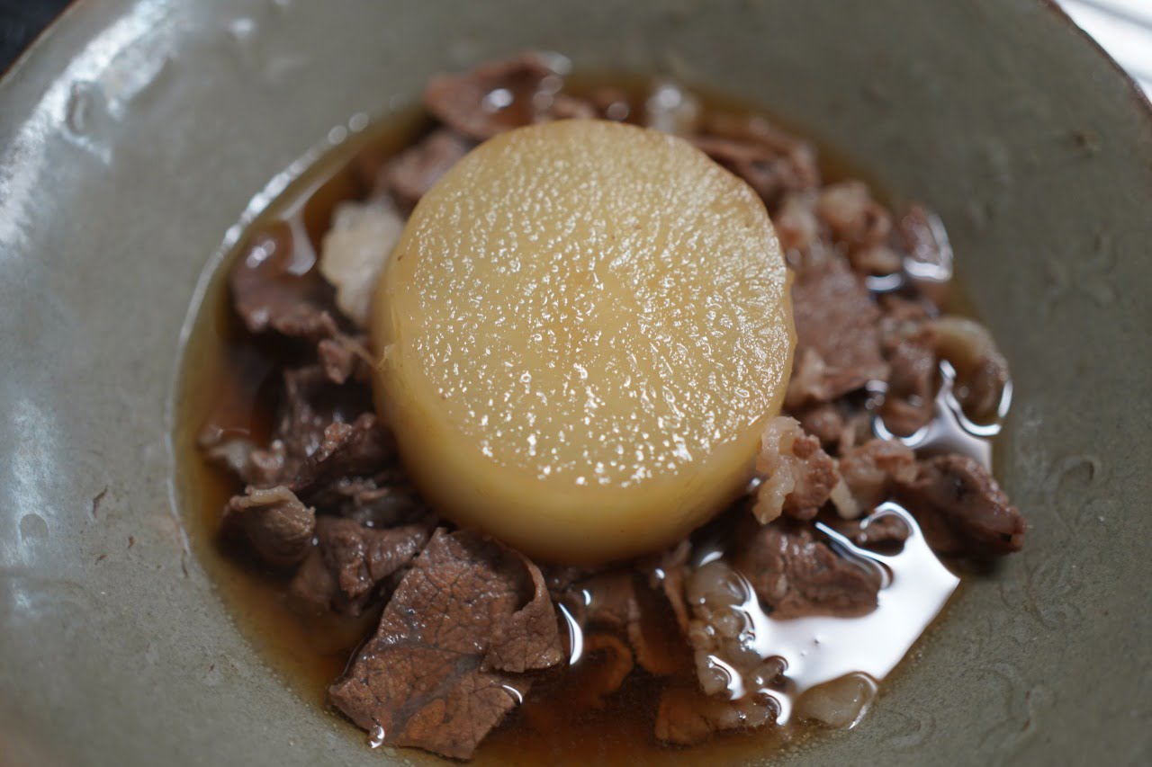 味がよく染み込む肉大根