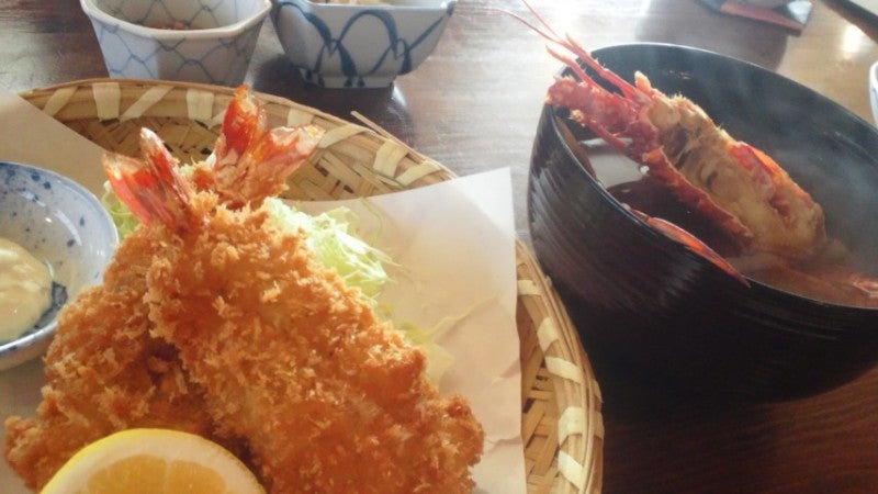 伊勢神宮・おかげ横丁内、海老丸・海老フライ定食