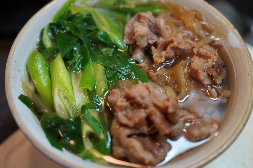 九条葱のアゴだし肉うどん