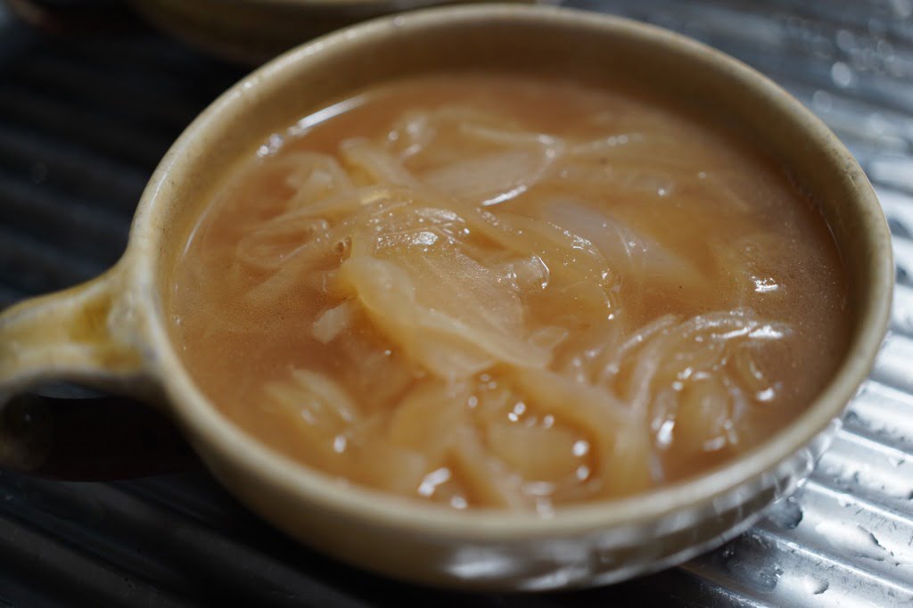 余計なものは一切入れない淡路島たまねぎのスープ（和食）
