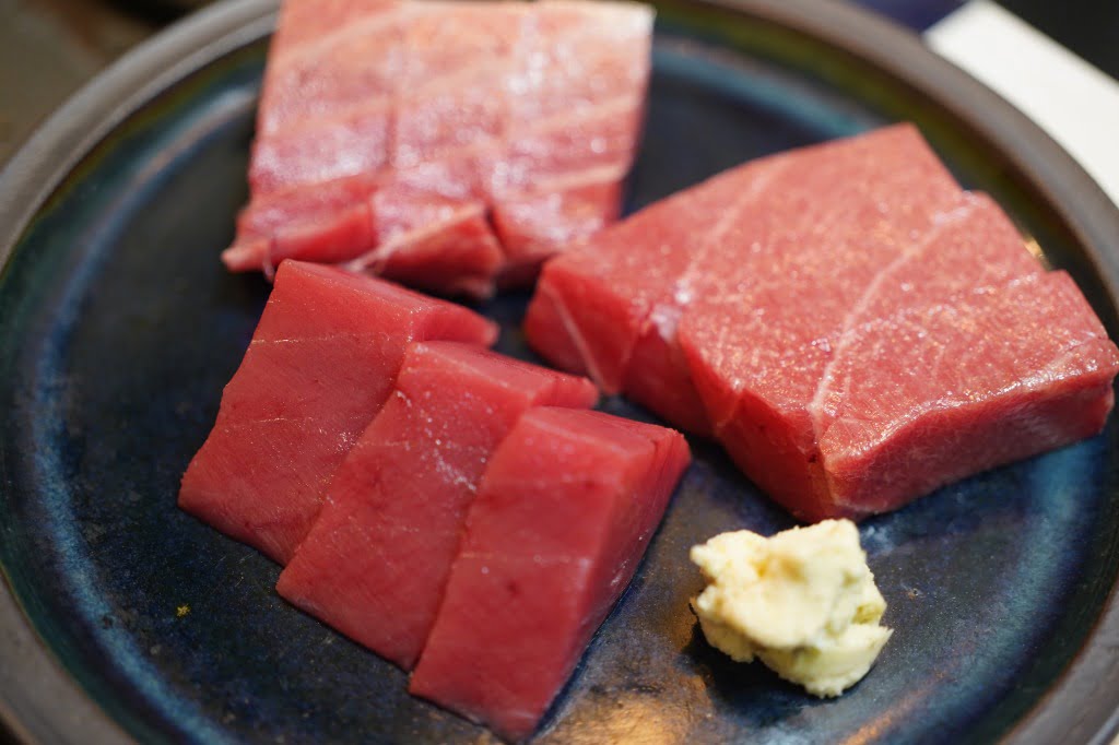 マグロの刺身