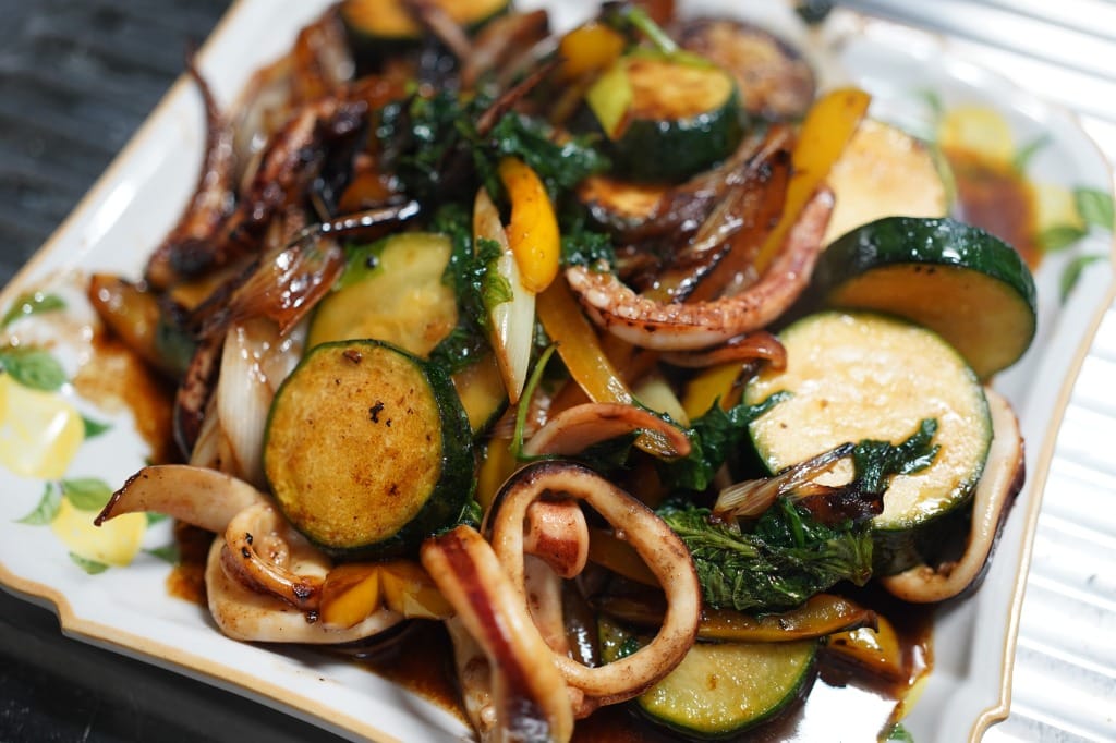 イカと夏野菜の大葉炒め