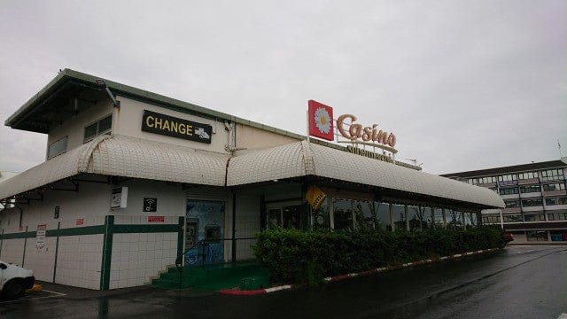ニューカレドニア・ヌメア、カジノジョンストンで買い物