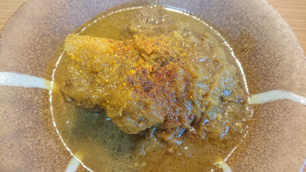 カレー風味のナポリのジェノベーゼ