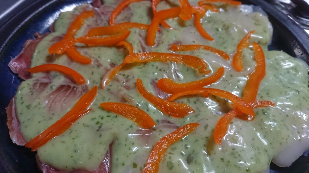 ブリのバジル麹カルパッチョ