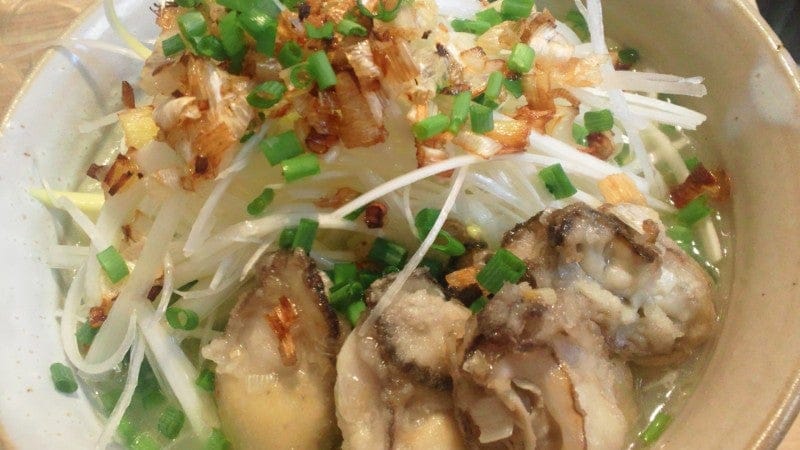 野郎飯流・鶏白湯と牡蠣出汁、3種の葱のラーメン