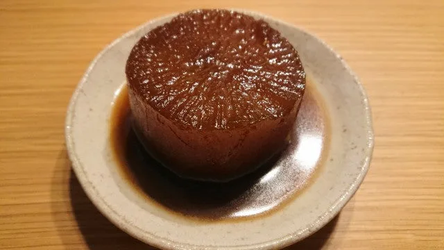 野郎飯流・豚の角煮の煮汁で作る煮大根