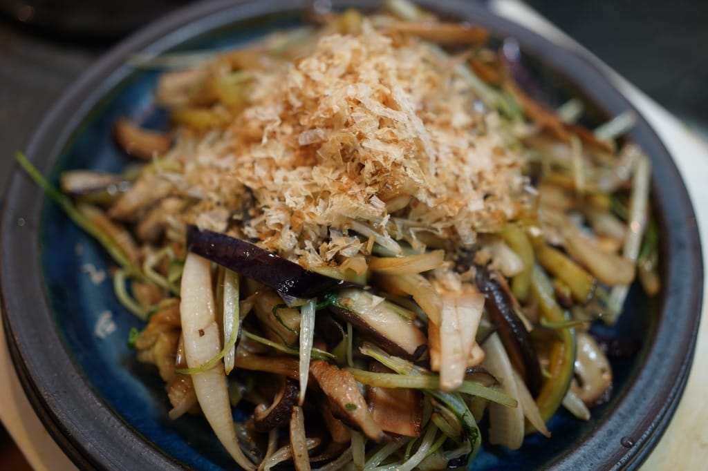 茄子と大根と水菜と油揚げの細切り炒め