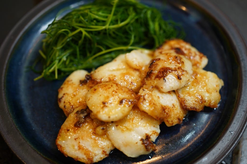 レア食材！「たらのほっぺ」のレモンバター醤油焼き