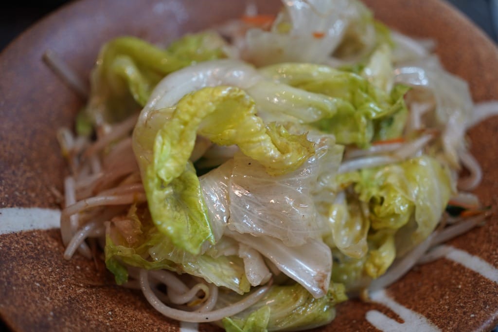 レタスがメインの普通の野菜炒め