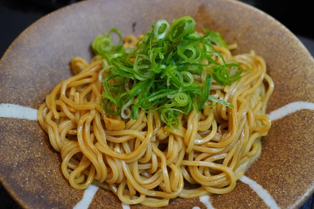 カラヒグ麺で再現した浜野毛・第一亭のパタン(あつもり)