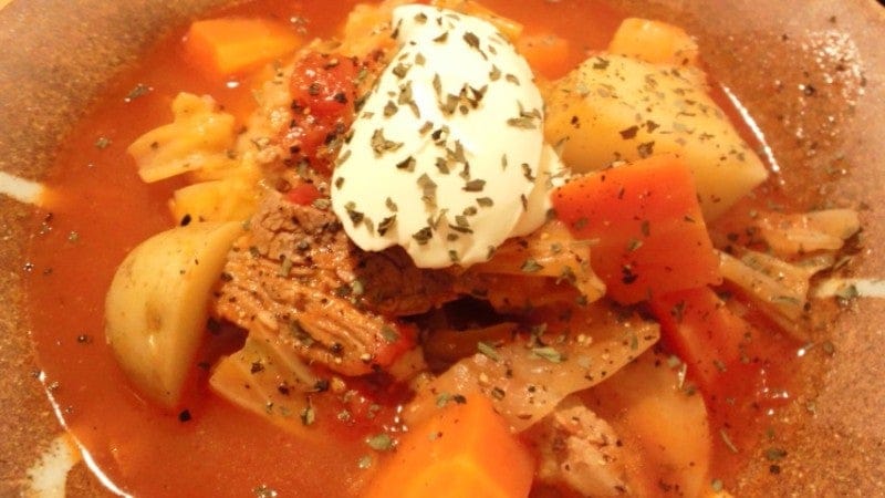 野郎飯流・ビーツが入ってないボルシチ